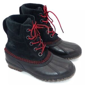 Sorel Boots Youth Cheyanne II Black Mountain Red NY2673-011 US Size 4Y Wns 5.5-6